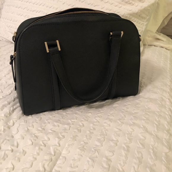 Beautiful Kate Spade handbag. EUC - Picture 3 of 7